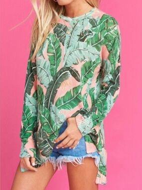 show me your mumu x barbie bonfire sweater size XL Resortwear like new
